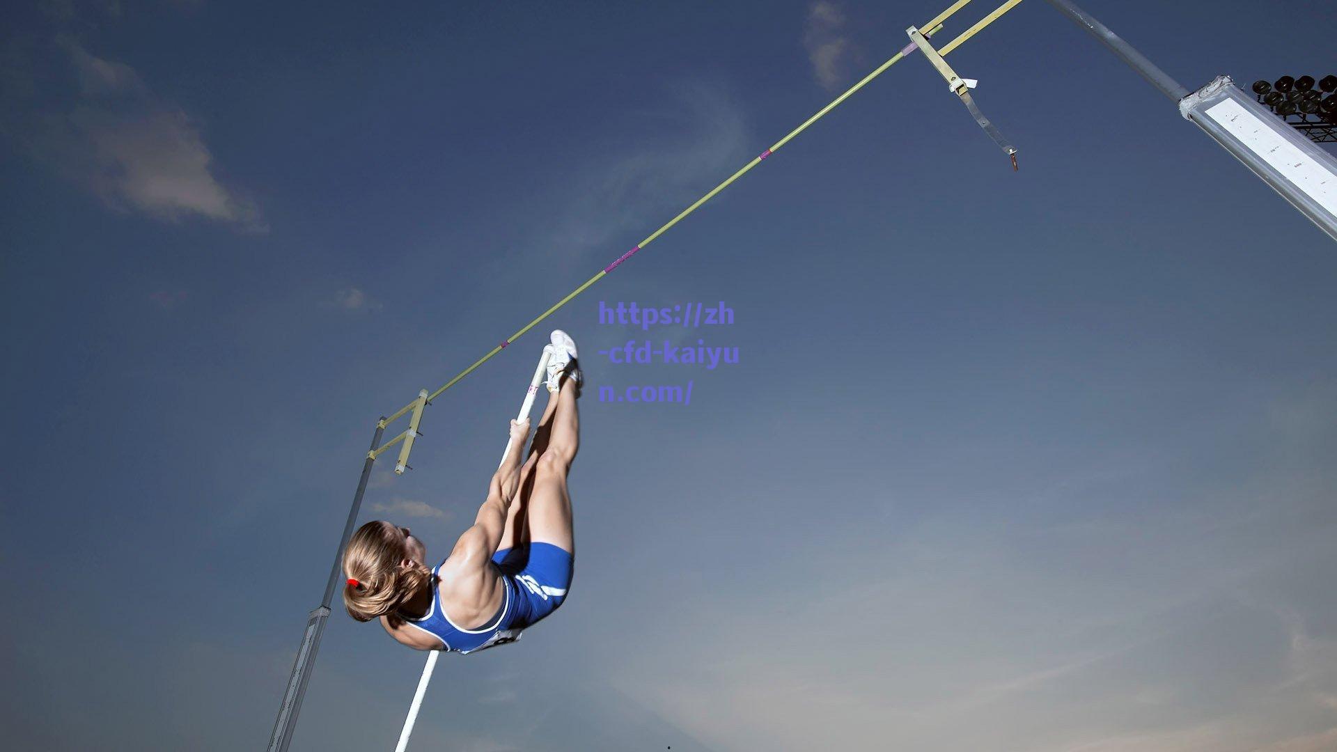 蓝军多打一人险胜本菲卡！蹬踏染黄引爆争议，客场险胜留隐患